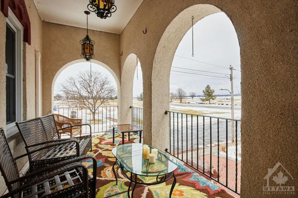 Inn By The Park Morrisburg Exterior photo